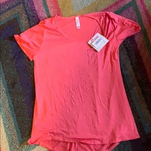 Lularoe perfect tee medium pink NWT